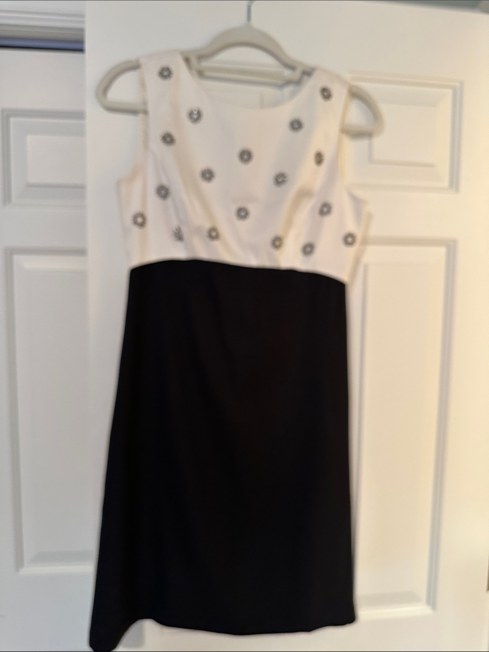 Liz Claiborne Black and Cream Sleeveless Embellished Dress